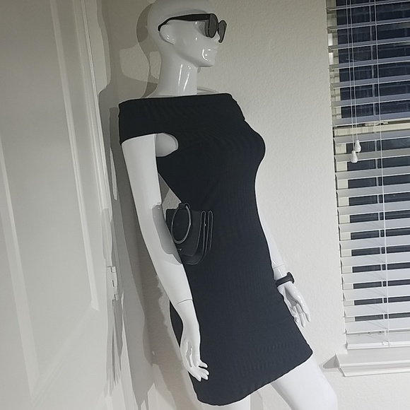 Host Pick Bcbgmaxazria Bodycon Dress - Picture 7 of 9